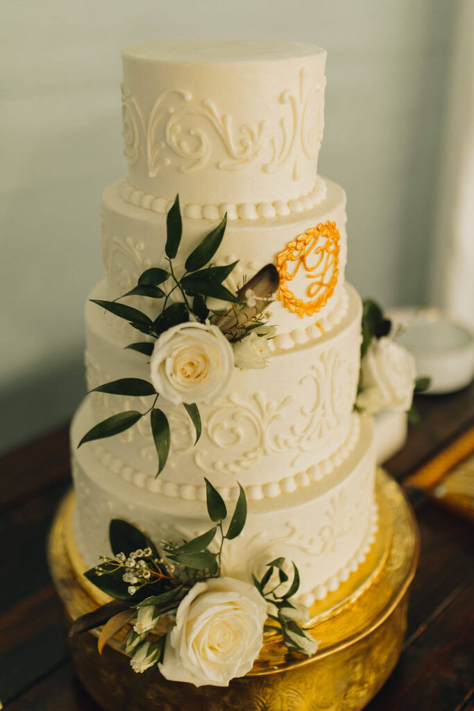 Central Florida Wedding Cake White